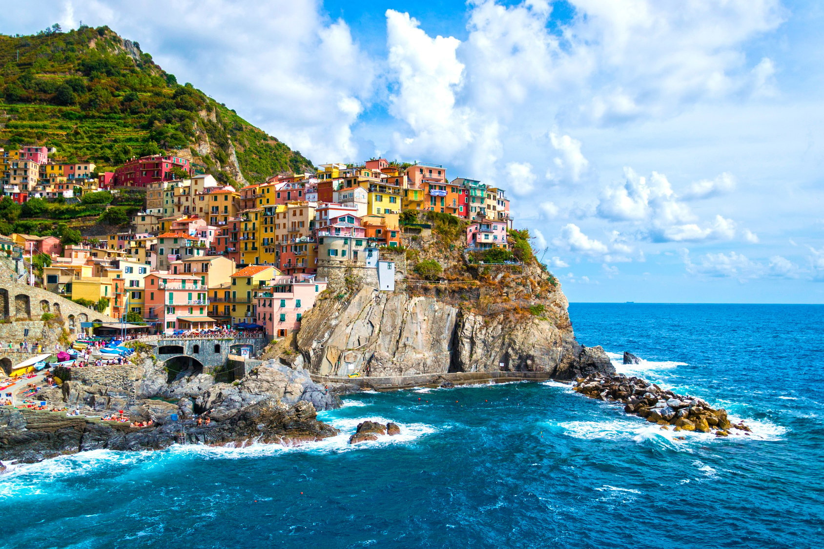 Manarola coastline in Cinque Terre