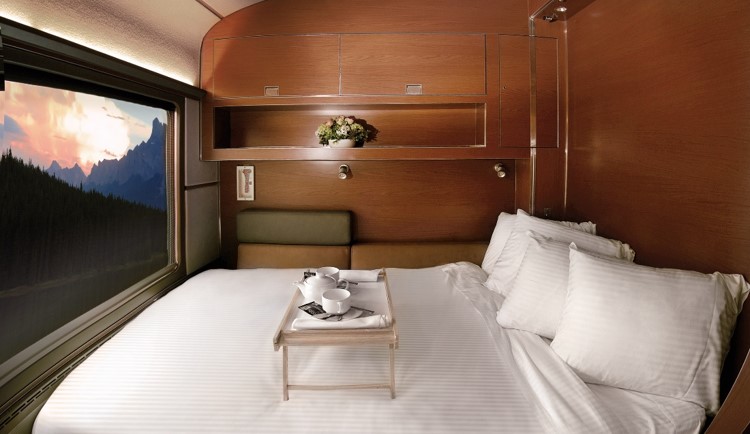 Learn about the luxury experience of Prestige Class onboard VIA Rail with Railbookers. 