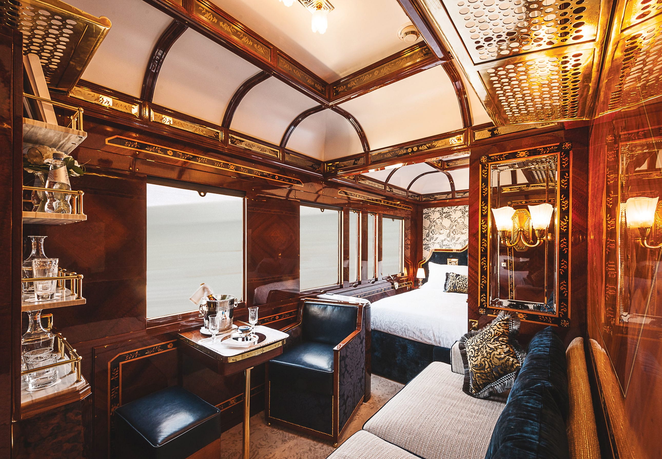 Главный вагон поезда. Venice Simplon-Orient Express (Европа). Поезд Venice Simplon-Orient. Venice Simplon-Orient-Express Восточный экспресс. Venice Simplon Orient Express купе.