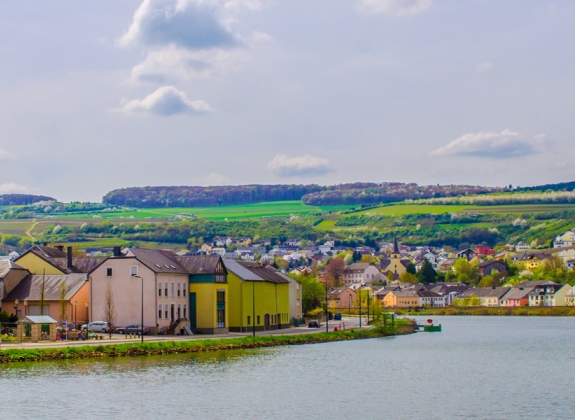 Moselle River in Luxembourg 1800x600