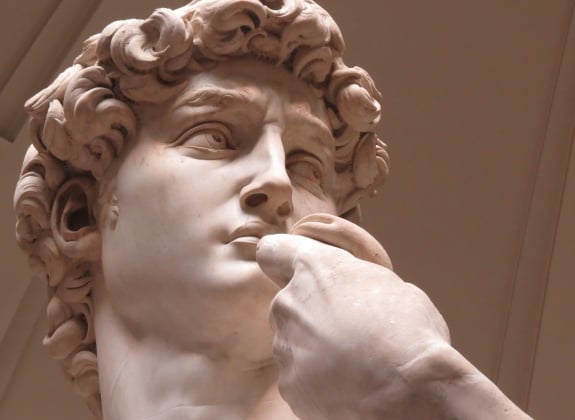 david-sculpture-in-the-academy-gallery florence