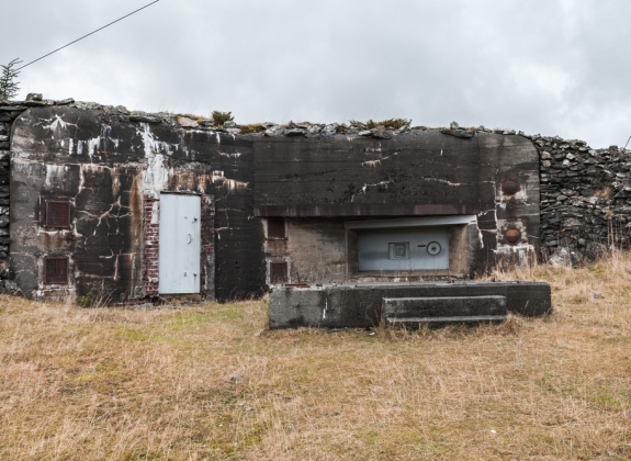 fjell-fortress_bergen-norway_1636167838_web.jpg