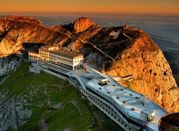 mount-pilatus_aerial-view