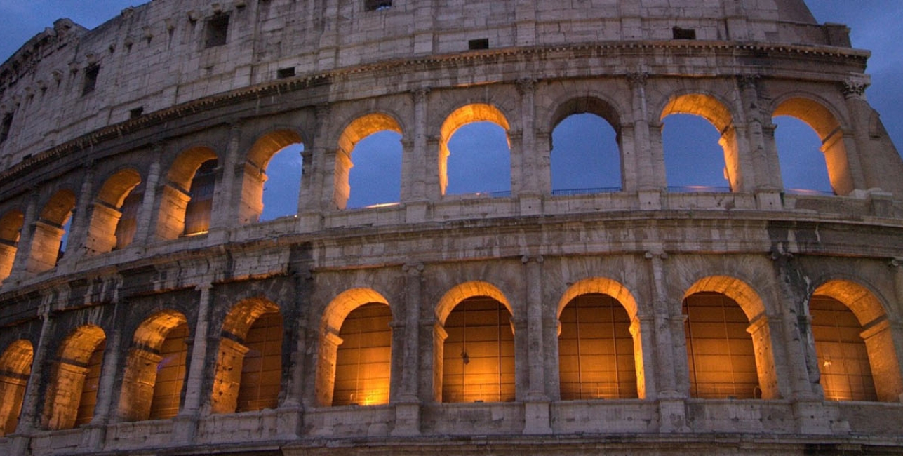 Rome-Colosseum-1800x600 Rome-Colosseum