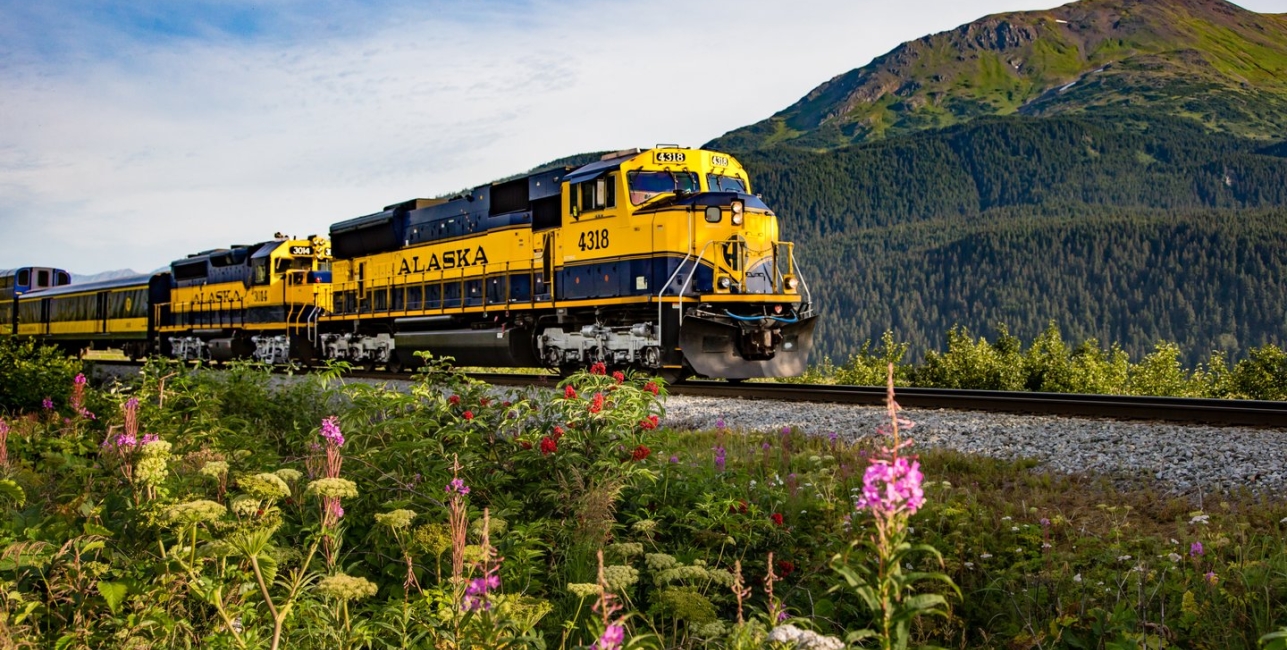 Canadian Rockies, Rocky Mountaineer, and the Highlights of Alaska Rail ...