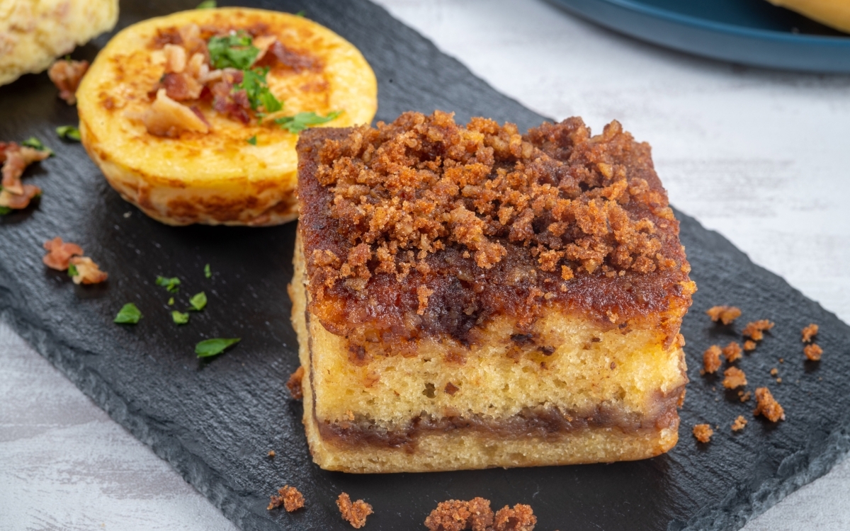 breakfast options onboard Amtrak trains