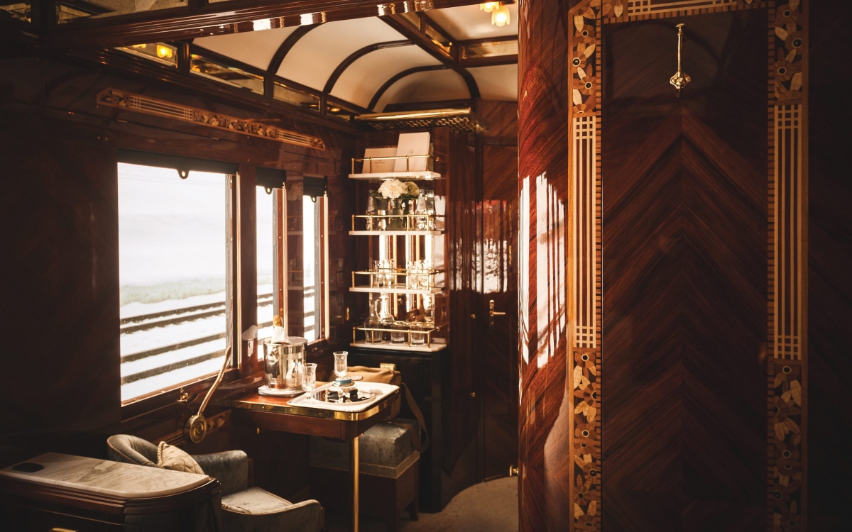 inside view of the Paris, grand suite cabin onboard the VSOE inside view of the Paris, grand suite cabin onboard the VSOE