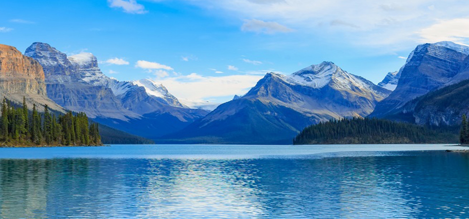 7.-Maligne-Lake-Banff-National-Park-Mountains-1800x600 7.-Maligne-Lake-Banff-National-Park-Mountains-1800x600