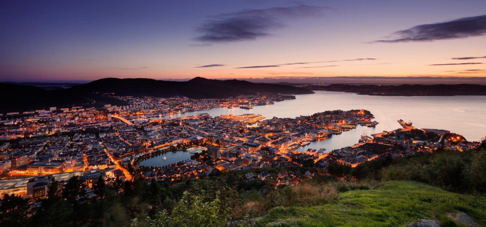 Bergen-skyline-from-above-during-sunset-iStock_78455939_XXXLARGE