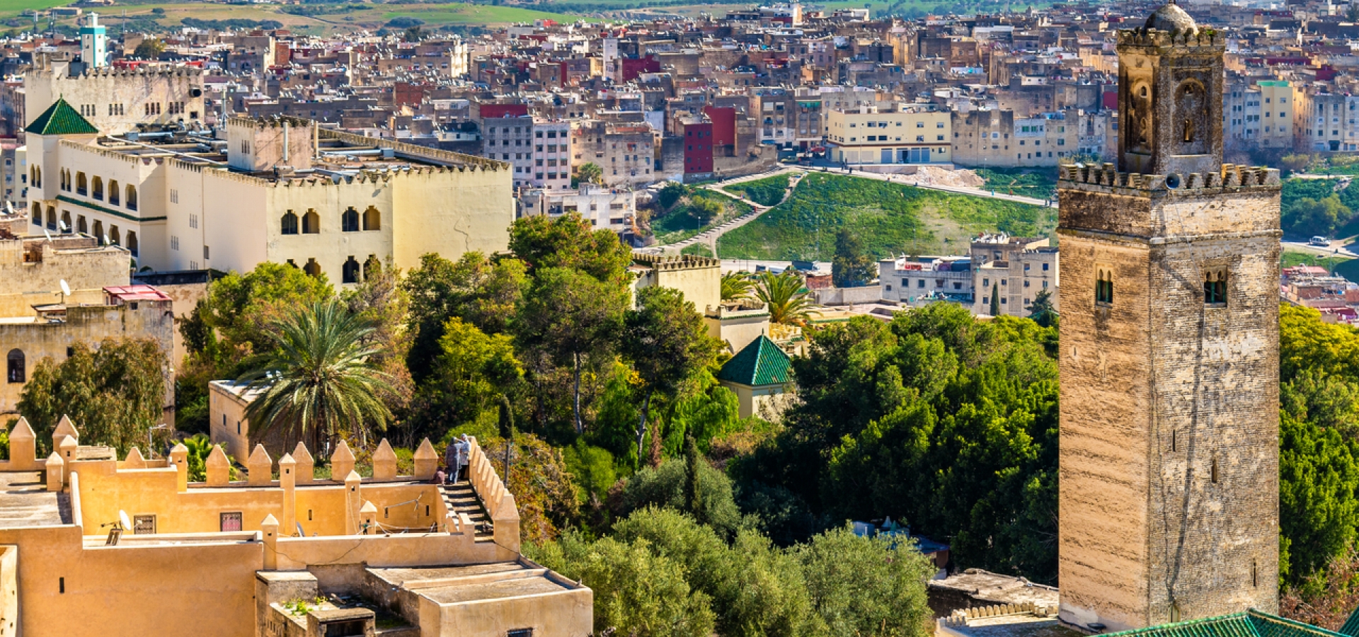 Fez-Morocco-Mosque-Bab-Guissa-Gate_1800x600