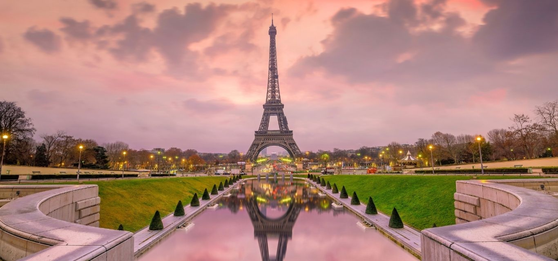 Eiffel tower at sunset