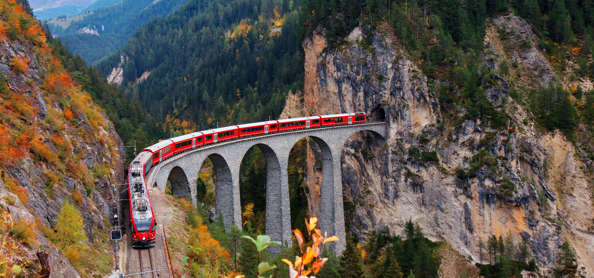 Classic Glacier Express | Railbookers®