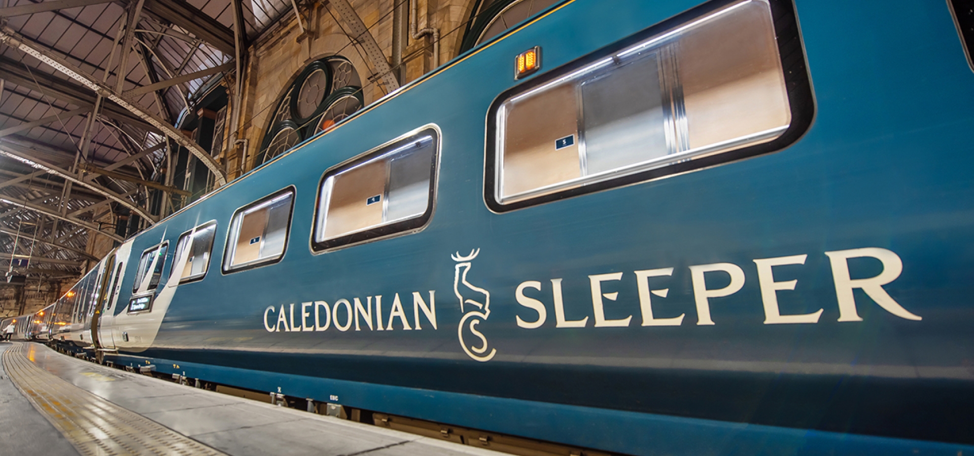 caledonian_sleeper_exterior