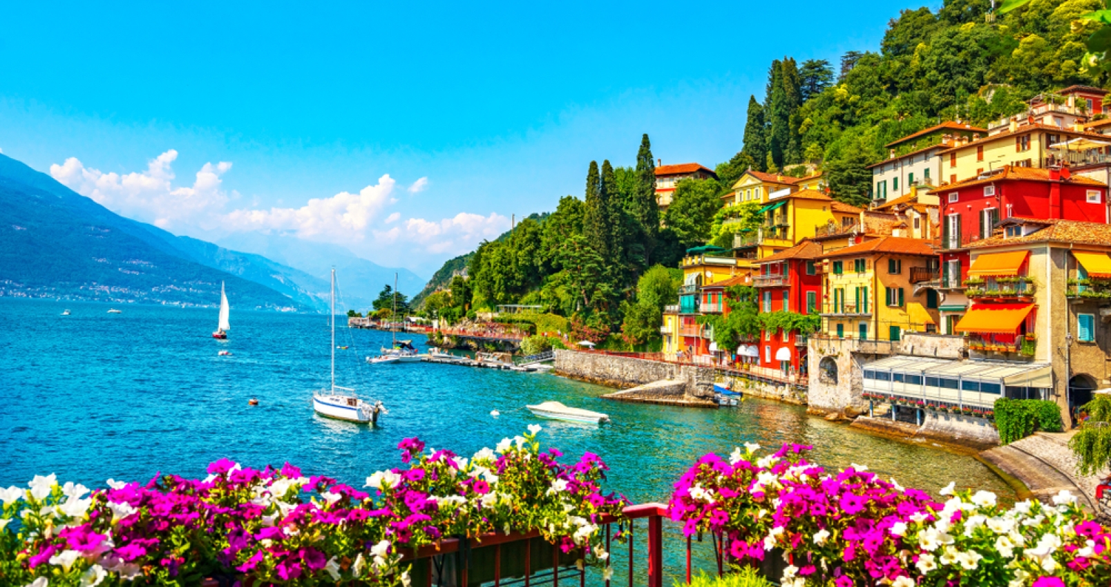 varenna-town-lake-como-italy