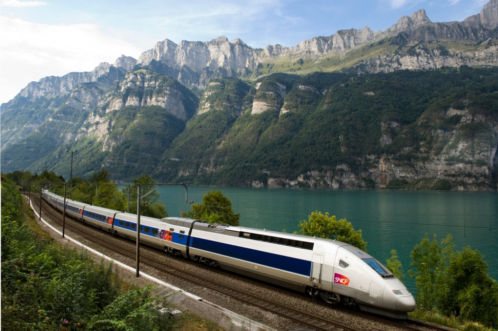 TGV_Italy by Train Featured Image