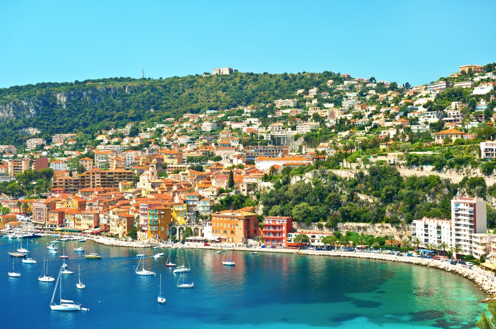 bay-villefranche-sur-mer-cote-dazur-french-riviera-near-nice-monaco_104282591_web