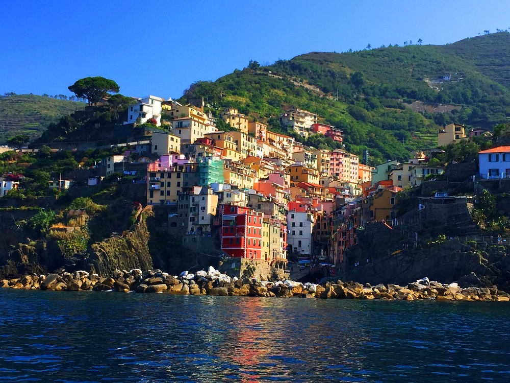 cinque terre - italy - customer journey