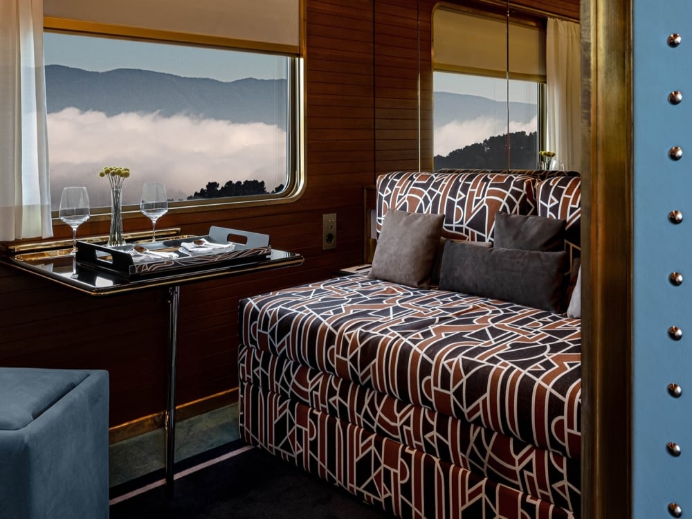 deluxe-cabin_la-dolce-vita-orient-express