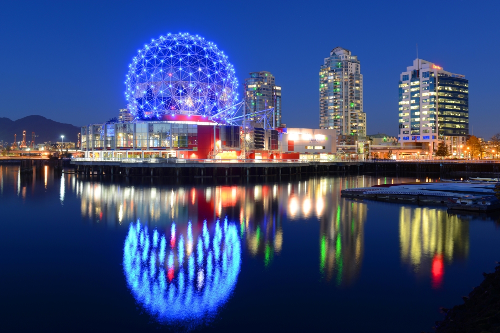 vancouver-canada-downtown-at-night_243855286_web